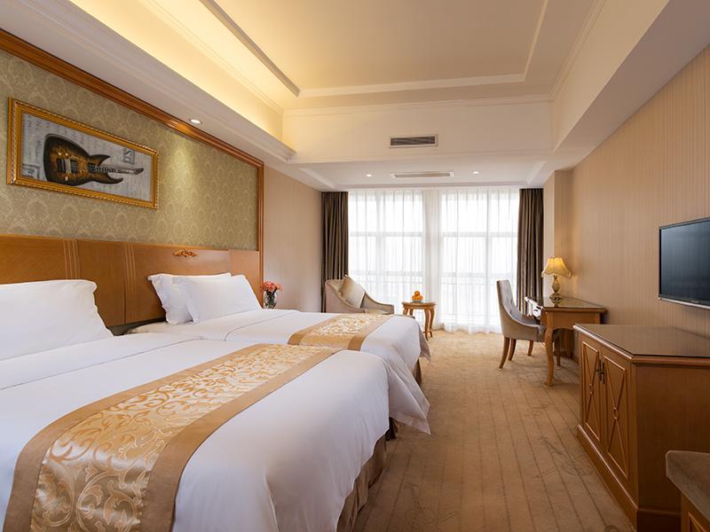 Vienna Hotel Shiyan Guangming Road Shenzhen Exterior photo